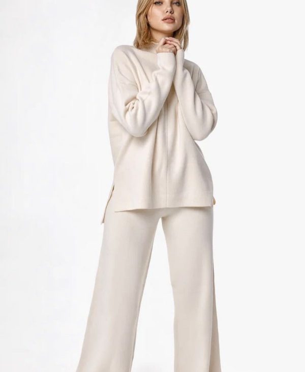 Hot selling solid color cozy comfort matching outfits women elegant loungewear loose knit 2 piece pants set - Image 2