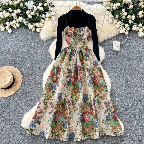 LW0118 Elegant Vintage Jacquard Embroidery Halter Dress for Women With Bottom Knit French Two-Piece for Women