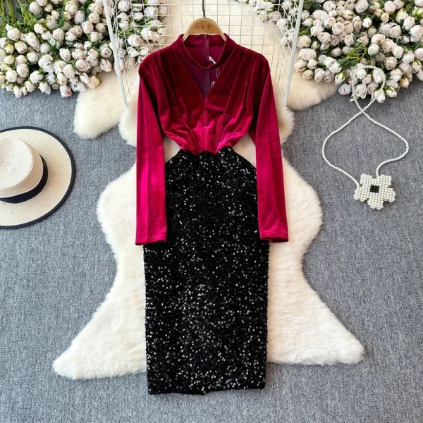 ZT1556 Senior Sense Temperament Celebrity Velvet Dress Female Autumn Winter New Style Sexy V Collar Elegant Party Dresses 2025