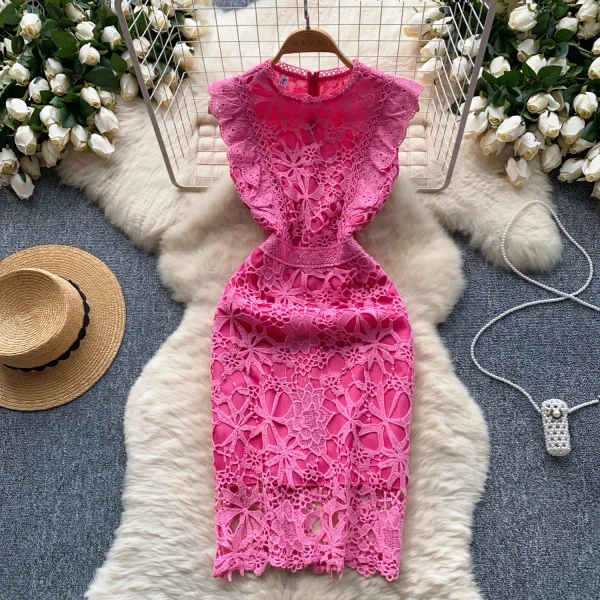 ZT1553 Luxury Senior Sense Sleeveless Dress Female Summer Hollow Out Hook Flower Design Slimming Temperament Sexy Mini Dress