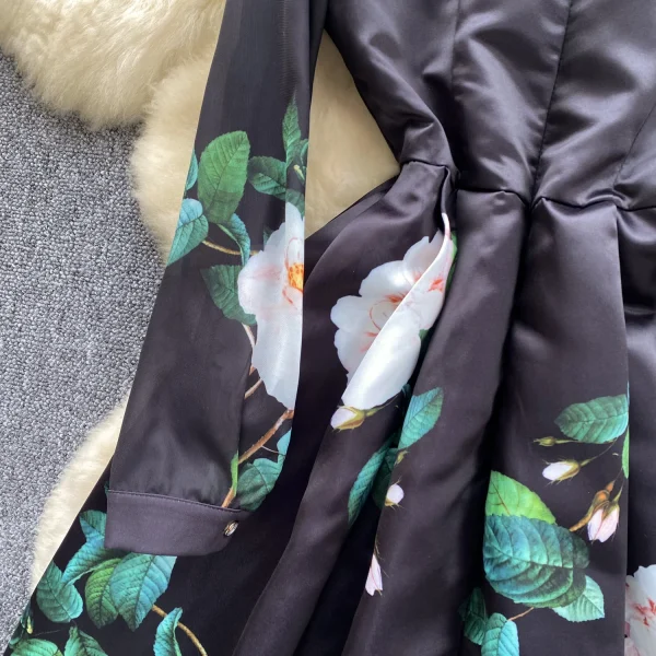 ZT1485  Luxury French Style Print Dress Female V-neck Waist Slimming Design Sense Chic Small Temperament Big Swing Midi Dresses - Image 5