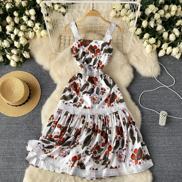 ZT1526 High-end Women's Dress 2025 New Elegant Halter  Lace Floral Print Halter Temperament Holiday Fresh French Midi Dress