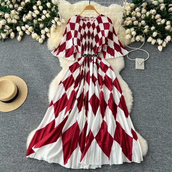 ZT1520 Ladies  Luxury High-end Dress Elegant New Summer Slim Loose Waist Reducing Age Printed Mid-sleeve Pleated Midi Dress