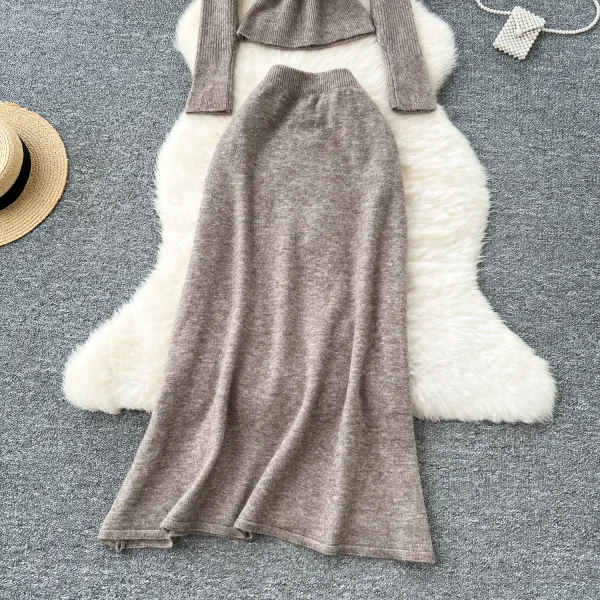 LW0106 Two Piece Ladies Set Stylish High-Neck Slim-Fit Long-Sleeved Knitted Top High-Waisted Slimming Skirt Two-Piece Set - Image 5
