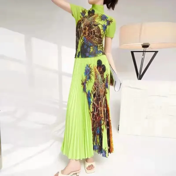 Accept Women'S Pleated Casual Suit Loose Plus Size Feminine Show Thin T-Shirt Skirt 2 Piece Boutique Pleated Skirt Set - Image 2