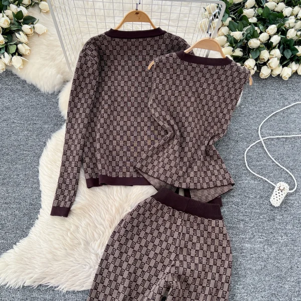 LW0120 Vintage Jacquard Women Two Sets of Small Fragrant Sleeveless Knitted Sweater Cardigan Jacket Wide Leg Trousers - Image 5