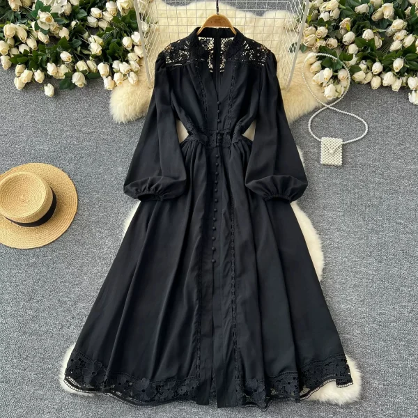 ZT1464 French Vintage Black Woman Clothes High-end Temperament V-neck Hollow Lace Patchwork Single Breasted Lantern Sleeve Dress
